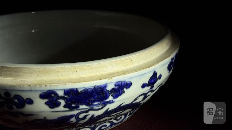 明万曆 青花十六子婴戏图云龙赶珠纹盖盒 - 图19